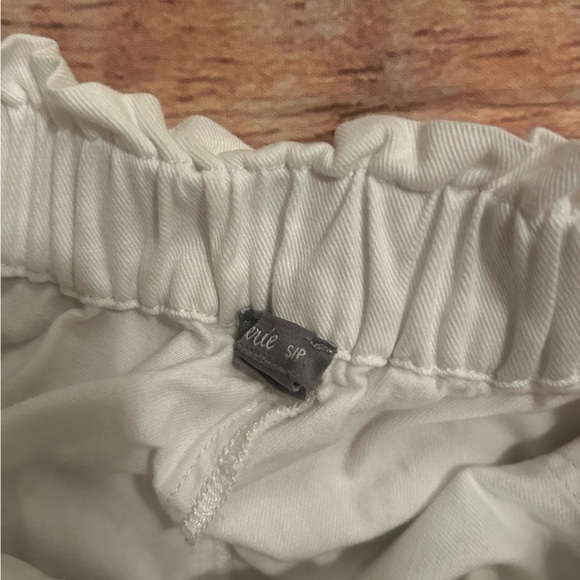 Aerie White Linen Pull on shirt size small - Picture 2 of 3